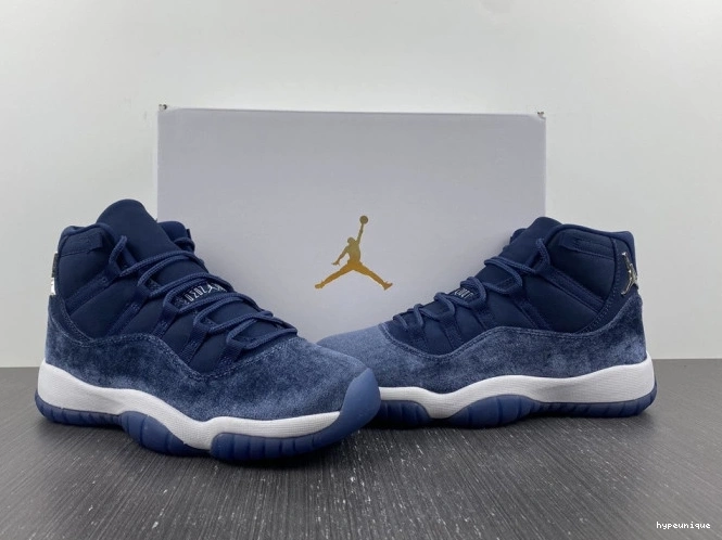 HYPE 11 Jordan Navy AR0715-441 Midnight Velvet WMNS Air 0806